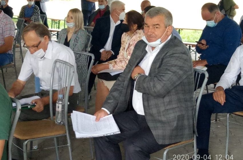 Un nou denunț la Procuratura Generală pe numele lui Filipov. „După suspendare utilizează în continuare bunurile publice”