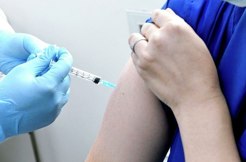 De mâine începe campania de vaccinare în stânga Nistrului. Doar cei imunizați vor putea circula liber