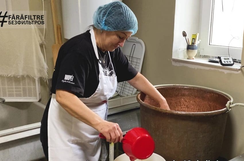 VIDEO. «Козий Двор» – o mică afacere cu cașcaval din Varnița dezvoltată de o pensionară originară din Tiraspol