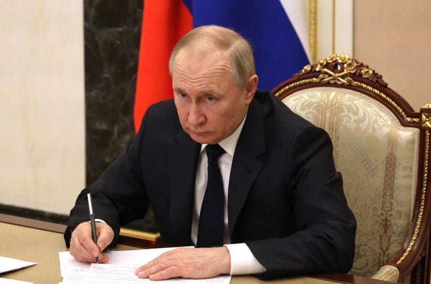 Putin a anulat un decret privind politică externă rusă în care era menționată problema transnistreană. OPINII: Cu sau fără decretul anulat, Rusia nu ne respectă suveranitatea